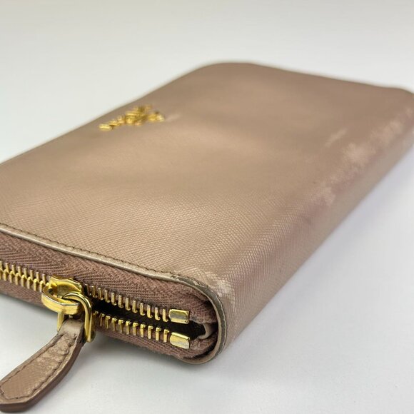Prada Cream Saffiano Leather Wallet - Picture 5 of 8